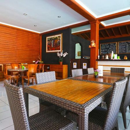 Hostel Mirah Legian Eksteriør billede